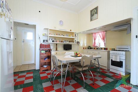 Property photo of 3 Shelley Street Brassall QLD 4305