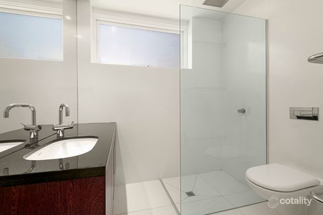 Property photo of 33/82 Park Street St Kilda West VIC 3182