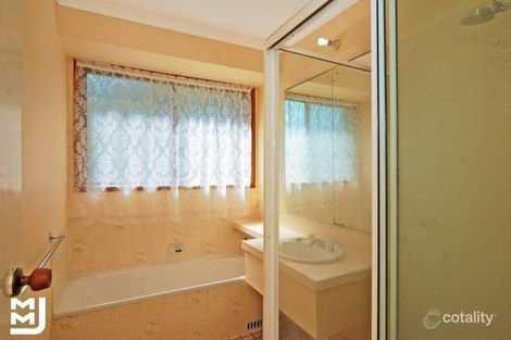 Property photo of 29 Allinga Drive Oak Flats NSW 2529