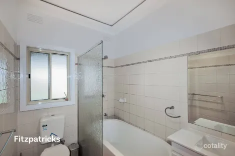 Property photo of 417 Lake Albert Road Kooringal NSW 2650