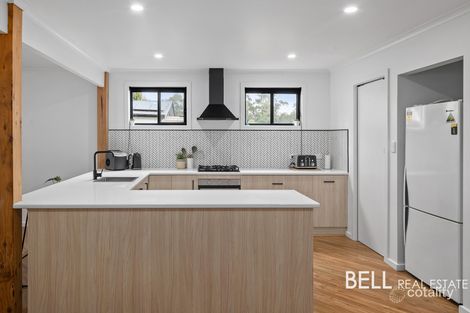 Property photo of 100 Woori Yallock Road Cockatoo VIC 3781