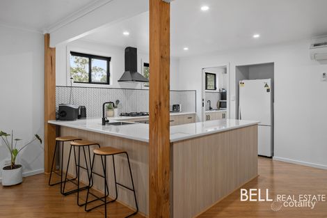 Property photo of 100 Woori Yallock Road Cockatoo VIC 3781