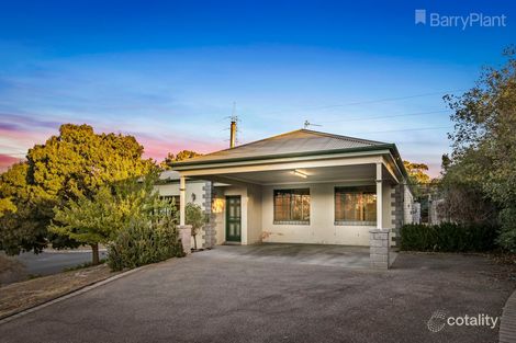 Property photo of 1 Graham Close Flora Hill VIC 3550