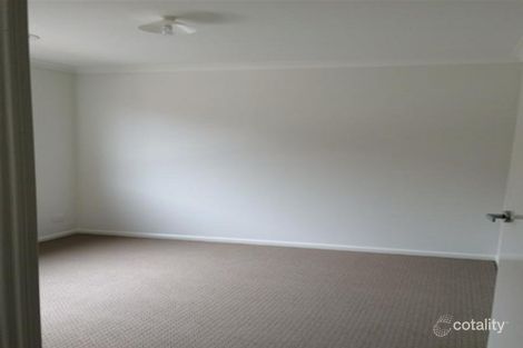 Property photo of 5 Gardner Terrace Craigieburn VIC 3064