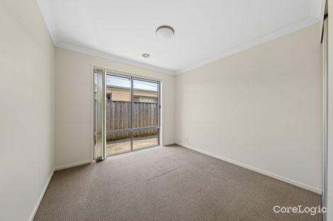 Property photo of 15 Bremer Street Clyde North VIC 3978