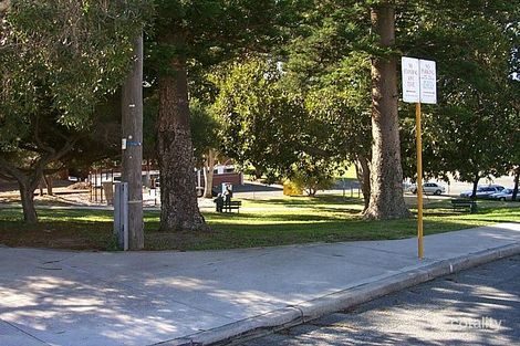 19 Brennan St, Fremantle, WA 6160