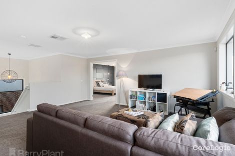 Property photo of 8 Cadley Avenue Point Cook VIC 3030