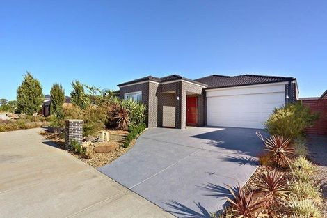 23 Sandarra Bvd, Sandhurst, VIC 3977