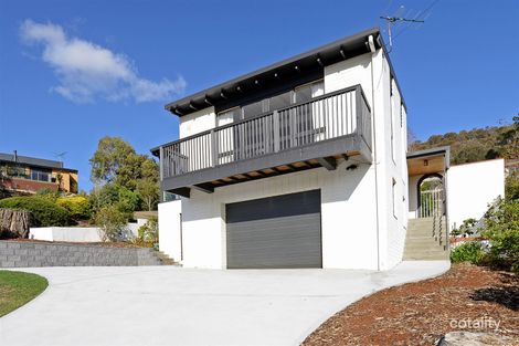 Property photo of 7 St Helens Street Lindisfarne TAS 7015