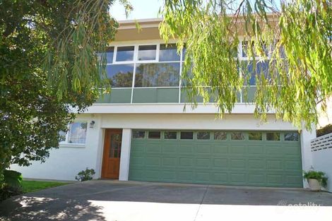 564 Whinray Cres, East Albury, NSW 2640