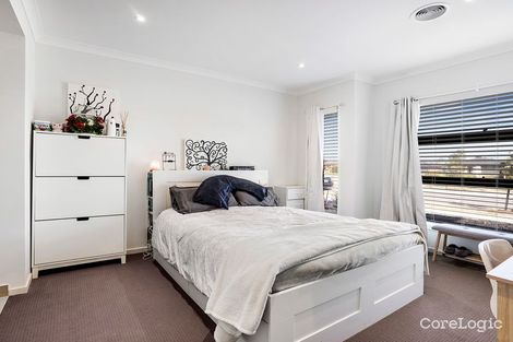 Property photo of 17 Dexter Crescent Clyde North VIC 3978