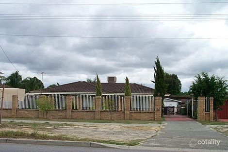 105 Yale Rd, Thornlie, WA 6108