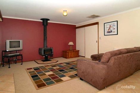 Property photo of 14 Gardenia Drive Woodside SA 5244