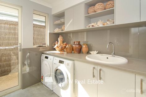 Property photo of 50 Cherry Hills Circle Dunsborough WA 6281