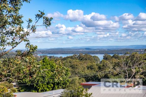 2 Butler Cres, Warners Bay, NSW 2282