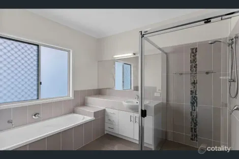 Property photo of 32 Crown Road Gympie QLD 4570