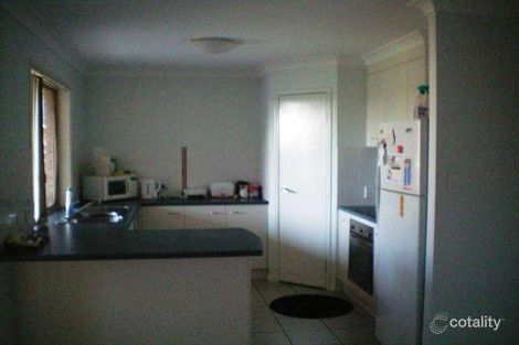 Property photo of 11 Blake Court Thabeban QLD 4670