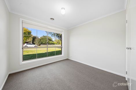 Property photo of 25 Central Road Hampton Park VIC 3976