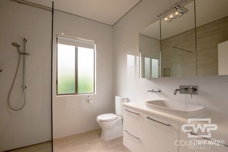 Property photo of 9 Elizabeth Street Glen Innes NSW 2370