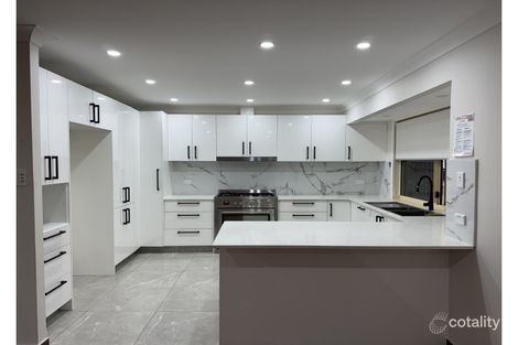 6 Holz St, Victoria Point, QLD 4165