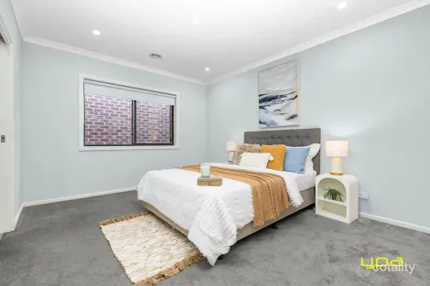 Property photo of 6 Bridport Street Cranbourne West VIC 3977