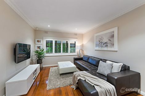 Property photo of 10 Skewes Street Avondale Heights VIC 3034