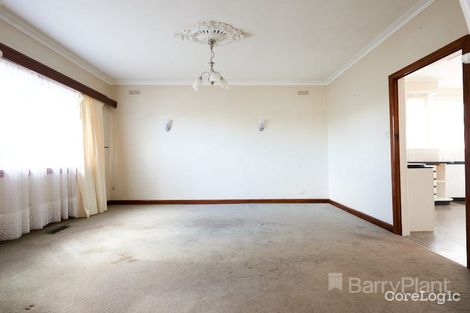 Property photo of 2 Poet Road Bentleigh East VIC 3165