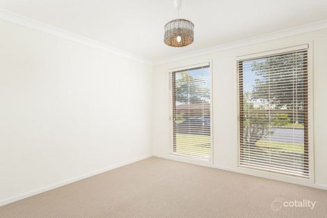 26 Gannet Cres, Old Bar, NSW 2430