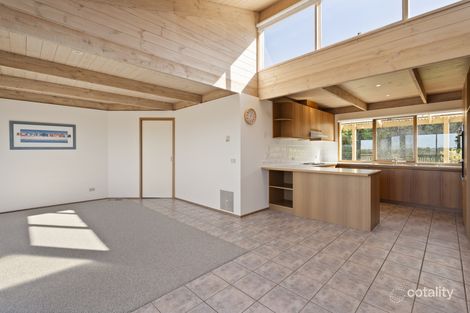 Property photo of 1 Phyllis Parade Rye VIC 3941