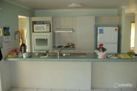 Property photo of 10 Otford Place Helensvale QLD 4212