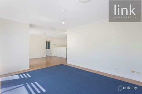 Property photo of 22 Creasey Place Glenroy NSW 2640