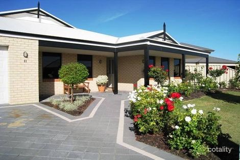 11 Regia Pass, Madora Bay, WA 6210