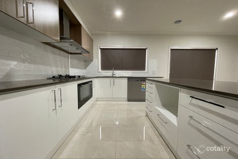 Property photo of 5 Sora Court Berwick VIC 3806