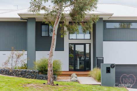 Property photo of 17 Percival Road Googong NSW 2620