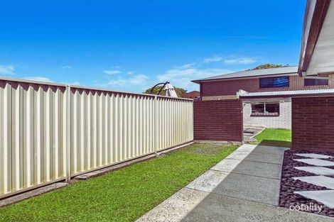 Property photo of 3/82 Pioneer Road East Corrimal NSW 2518