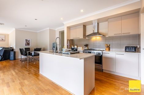 Property photo of 17 Amanda Drive Maiden Gully VIC 3551