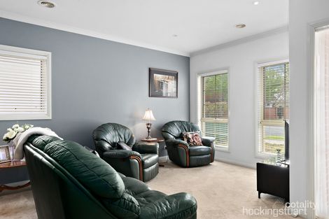 Property photo of 4 St Michaels Place Lake Gardens VIC 3355