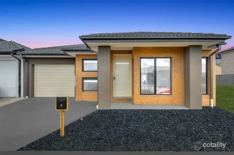 Property photo of 5 Cusp Drive Tarneit VIC 3029