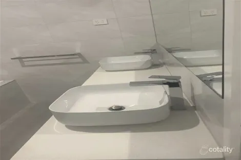 Property photo of 5 Cusp Drive Tarneit VIC 3029