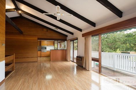 Property photo of 10 Fingal Drive Frankston VIC 3199