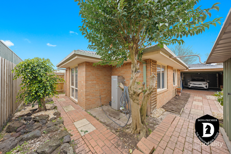 Property photo of 16 Tranter Square Lynbrook VIC 3975