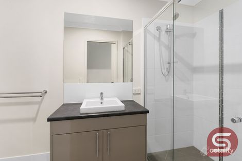 Property photo of 2/16 Westall Place Redbank Plains QLD 4301