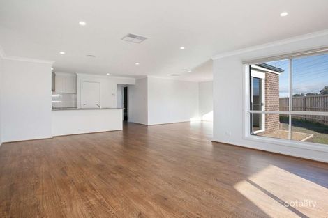 Property photo of 16 Borestane Drive Doreen VIC 3754