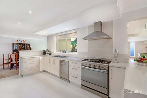 Property photo of 10 Lavender Grove Shellharbour NSW 2529