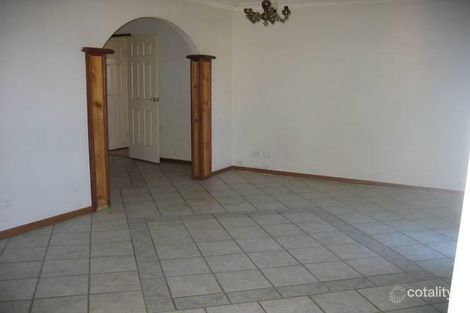 Property photo of 33 Kirsty Crescent Hassall Grove NSW 2761