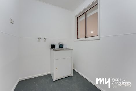 Property photo of 1 Malbec Place Eschol Park NSW 2558