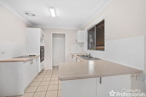Property photo of 28 Dabchick Drive Burleigh Waters QLD 4220