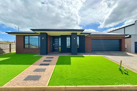 23 Sian Cct, Waurn Ponds, VIC 3216