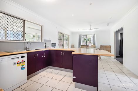 Property photo of 42 Emmadale Drive New Auckland QLD 4680