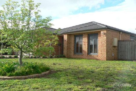 Property photo of 12 Robb Drive Romsey VIC 3434